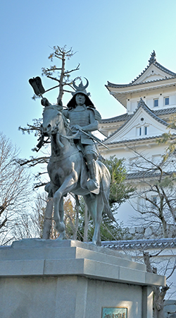 大垣城